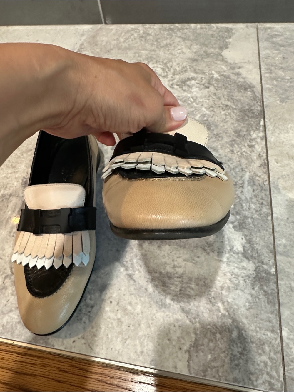 Hermes Beige Black Cream Fringe Leather Loafers - Picture 3 of 9